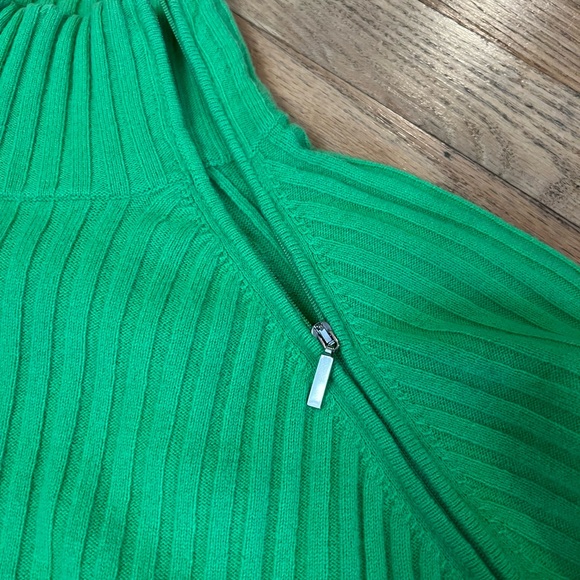 MAG Magaschoni Cashmere Moc Turtleneck Sweater - Picture 3 of 5